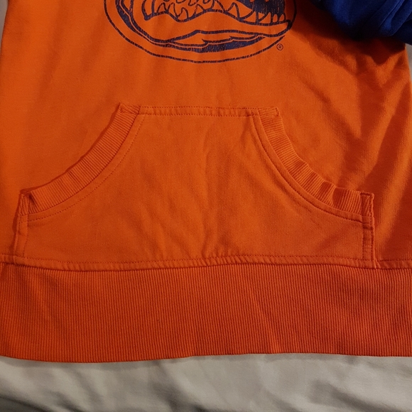 Ladies small Florida Gators hoodie - Picture 5 of 8